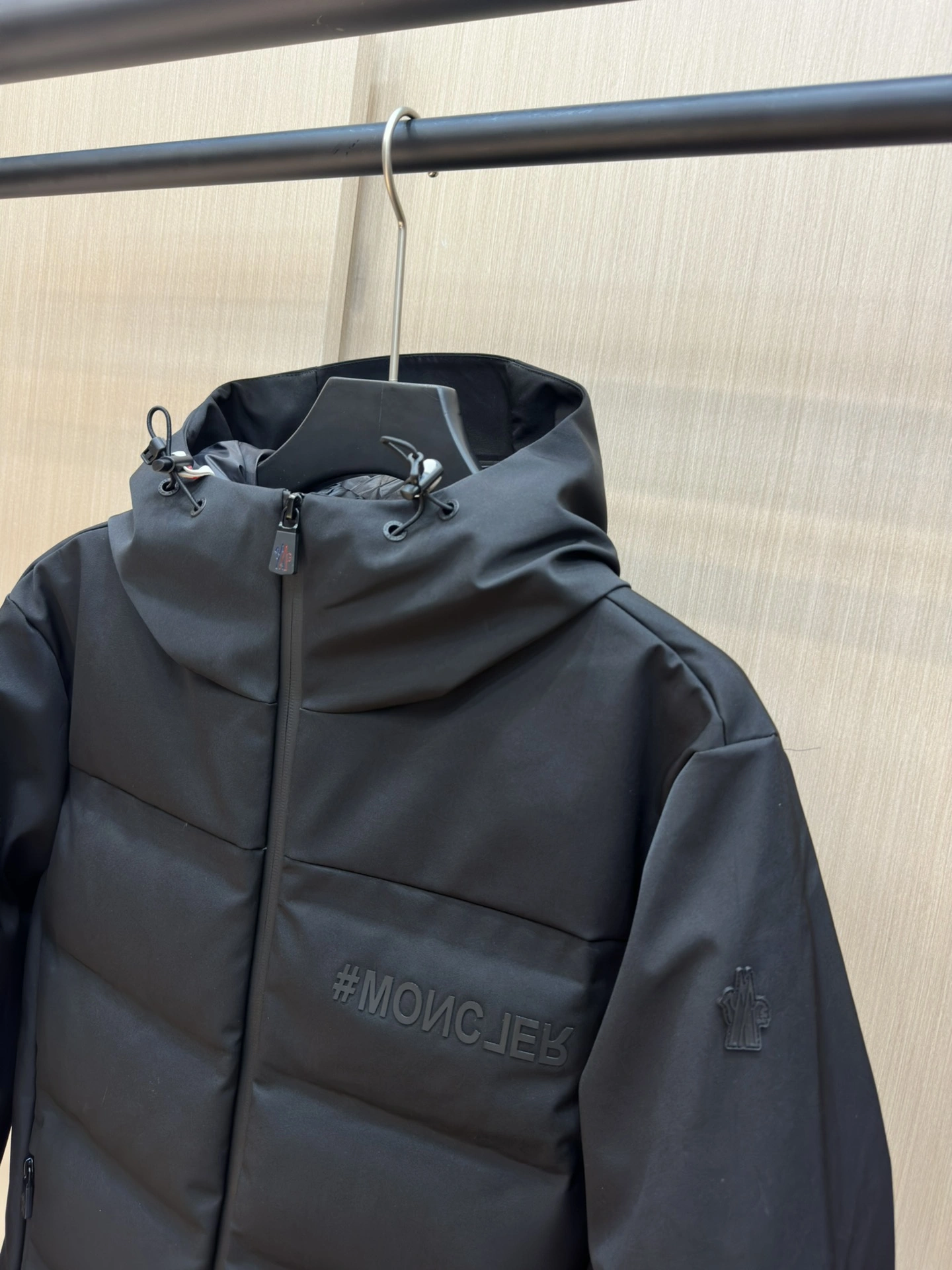 Moncler Down Jackets Stylish 145834