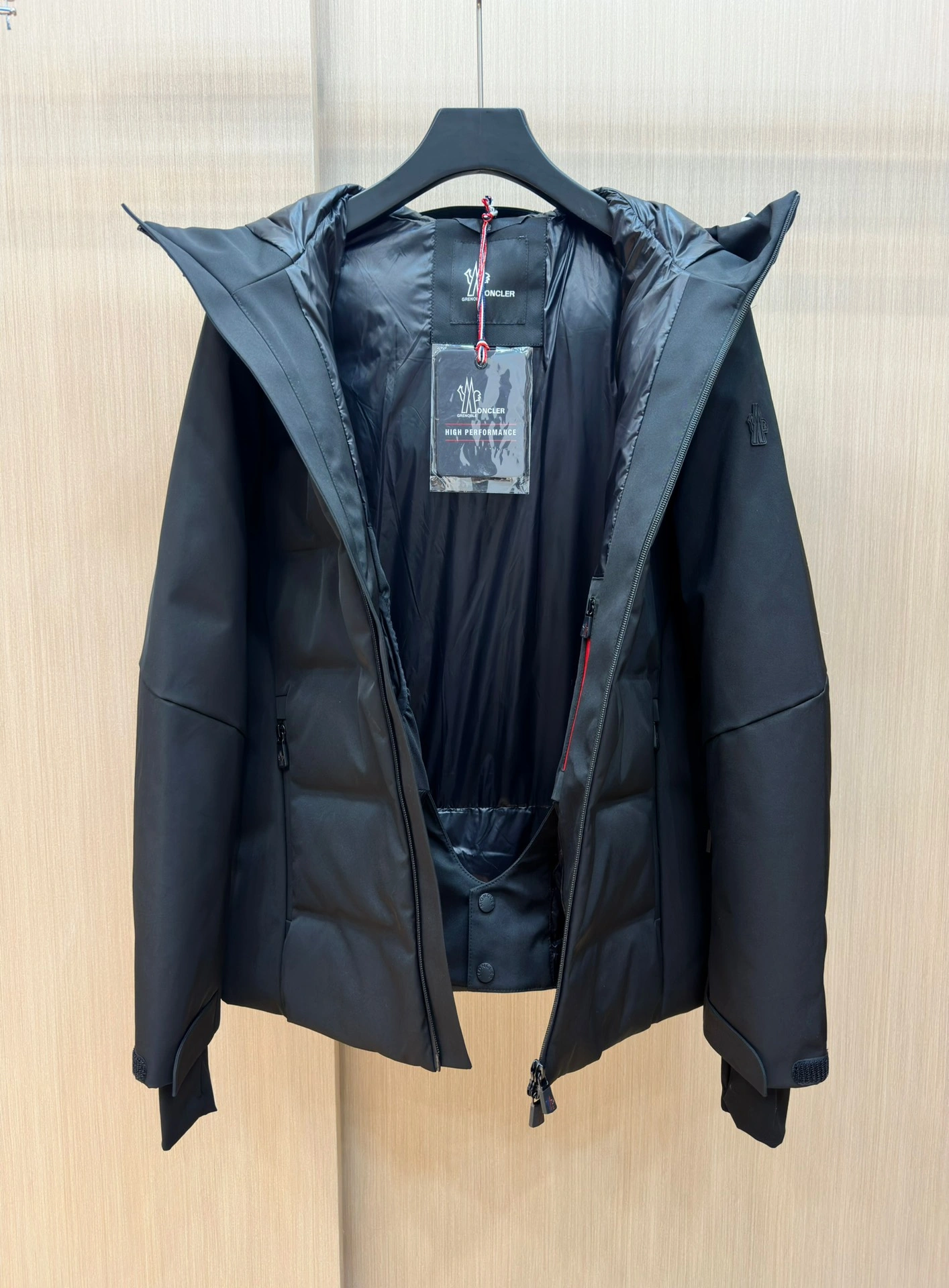 Moncler Down Jackets Stylish 145834