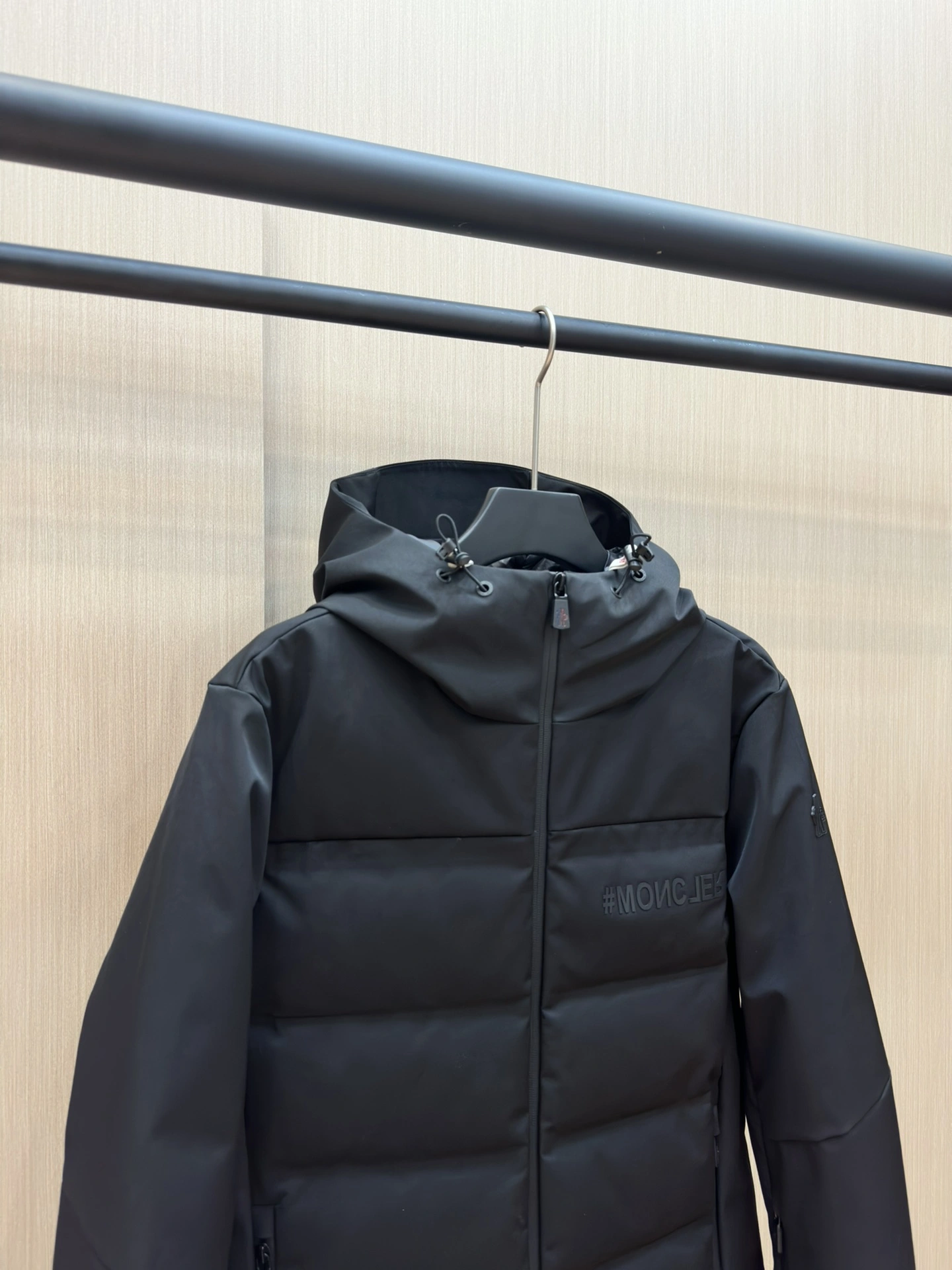 Moncler Down Jackets Stylish 145834