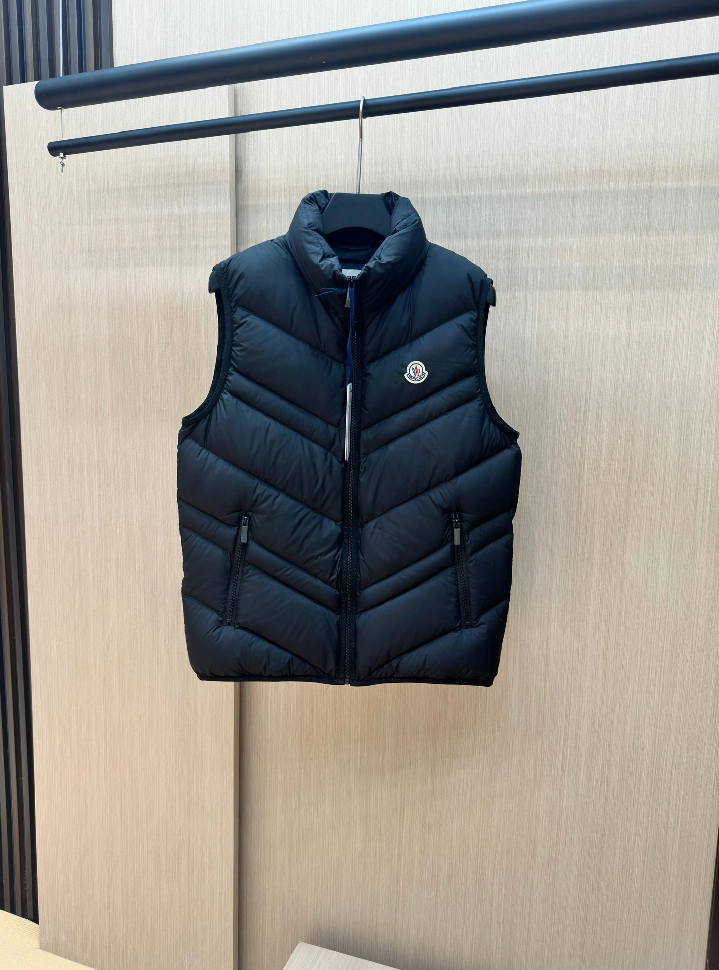 Moncler Down Jackets Practical 145820