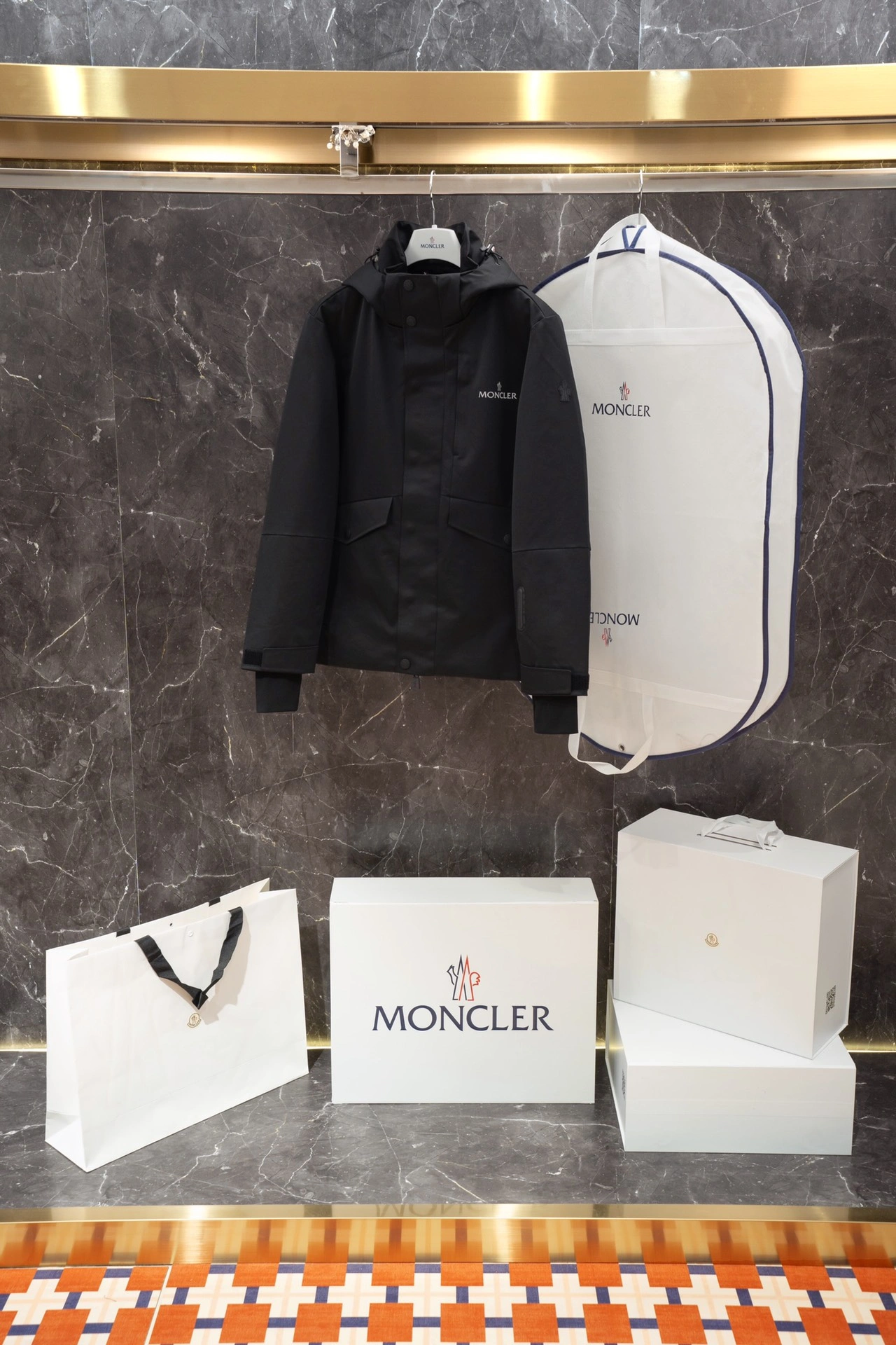 Durable Moncler Down Jackets 145813