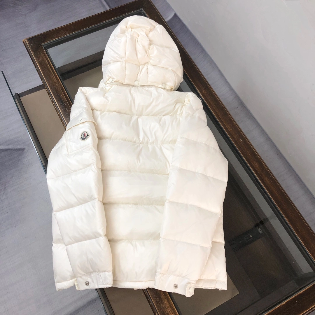 Casual Moncler Down Jackets 145812