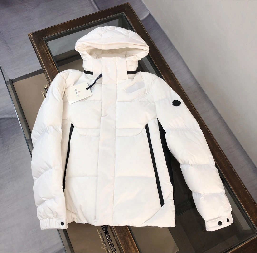 Resilient Moncler Down Jackets 145814