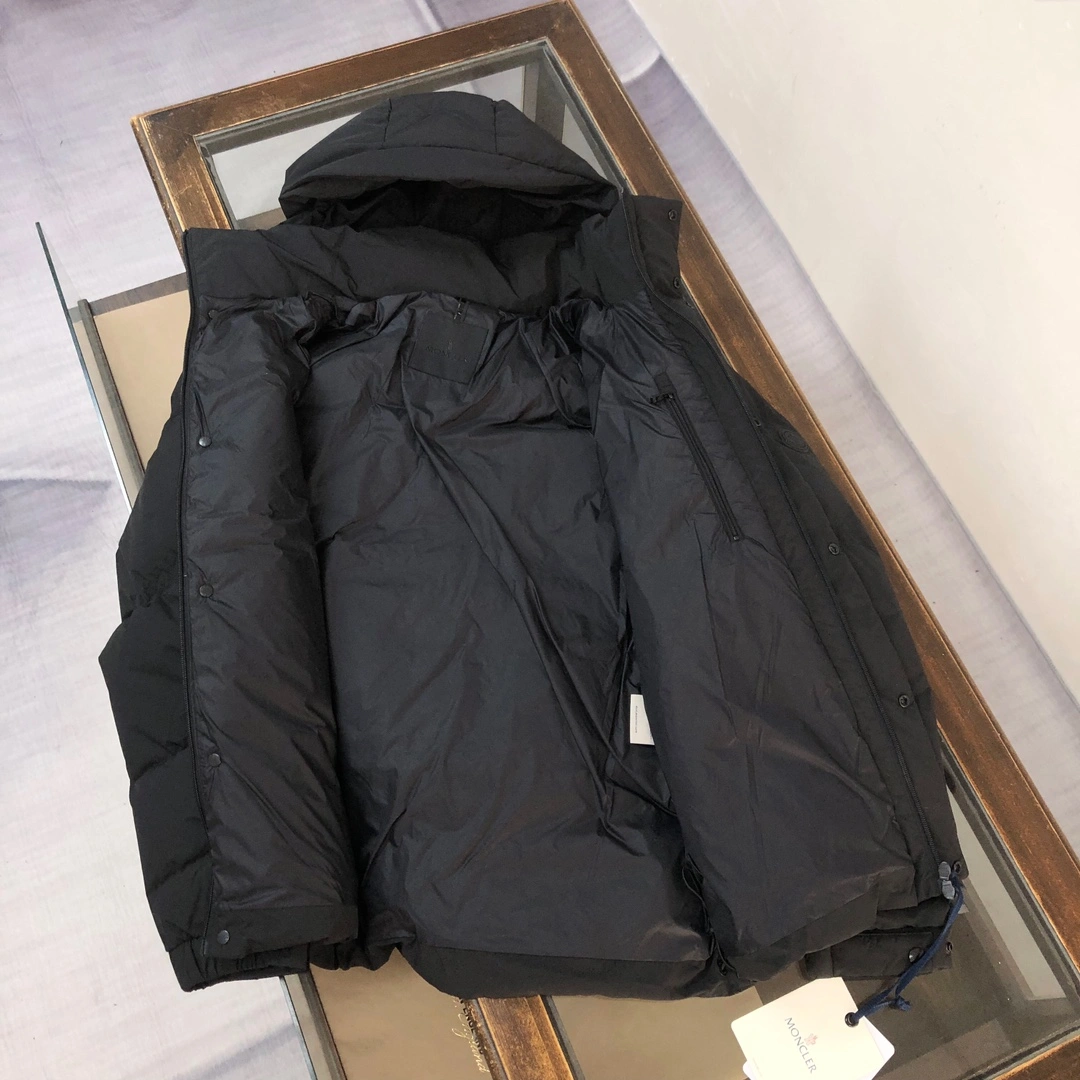 Reliable Moncler Down Jackets 145811