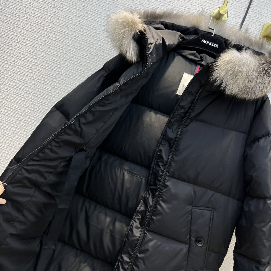 Trendy Moncler Down Jackets 145810