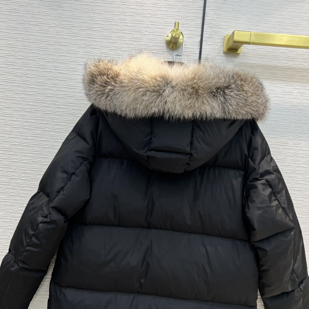 Trendy Moncler Down Jackets 145810