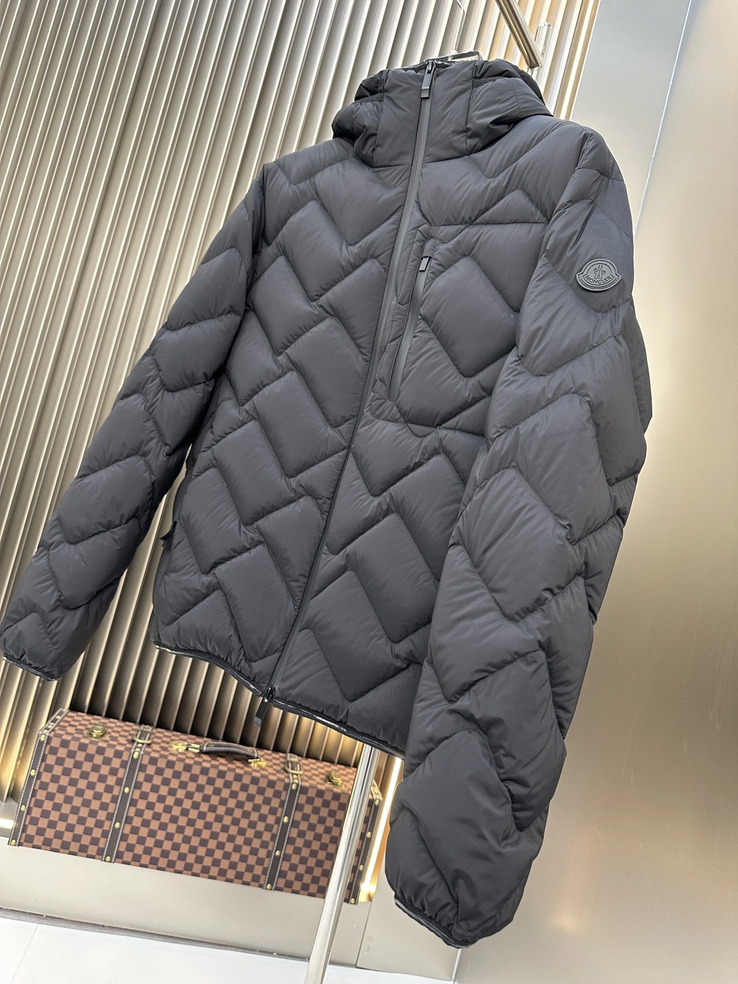Moncler Down Jackets Resilient 145809