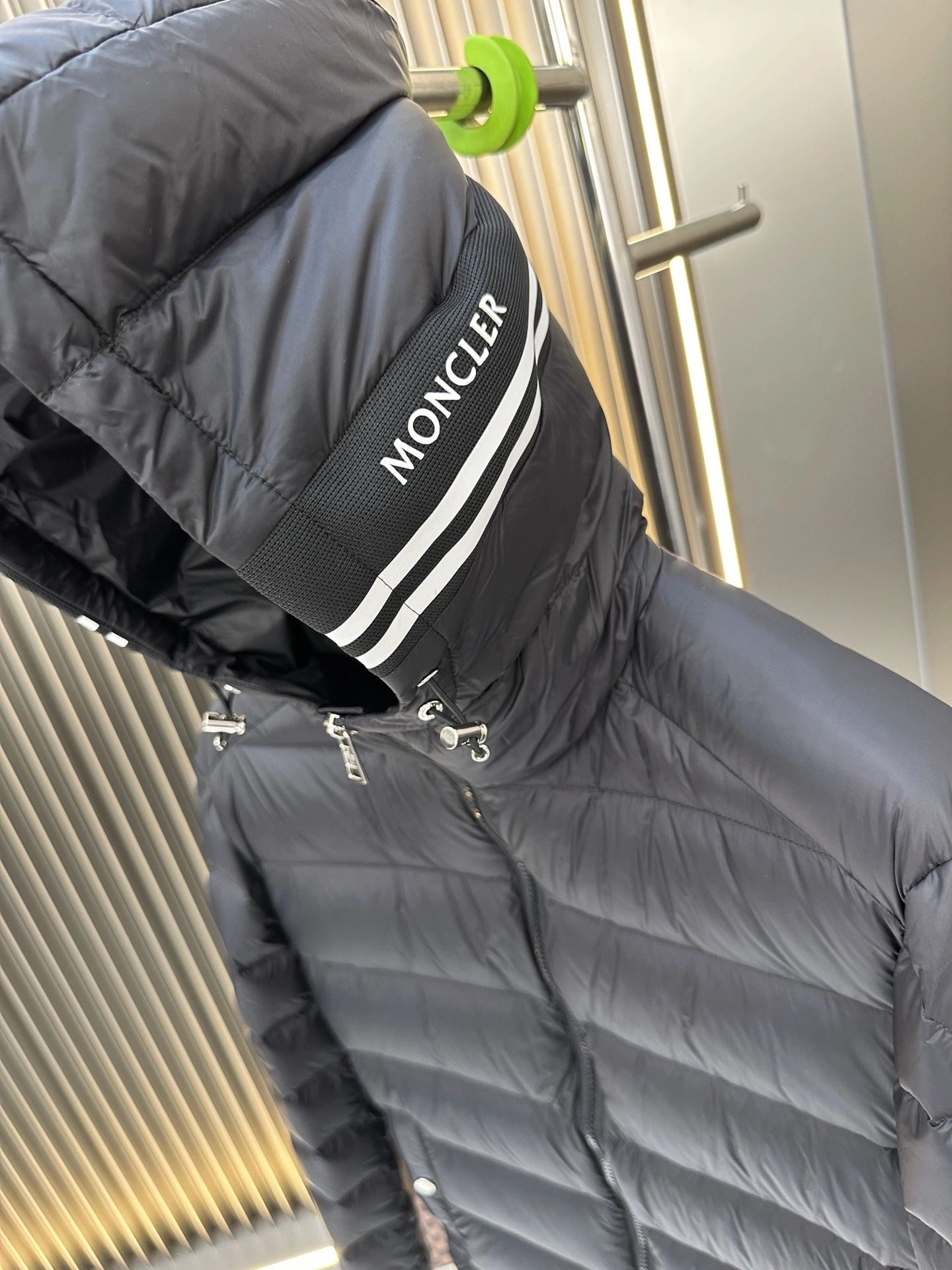 Refined Moncler Down Jackets 145807