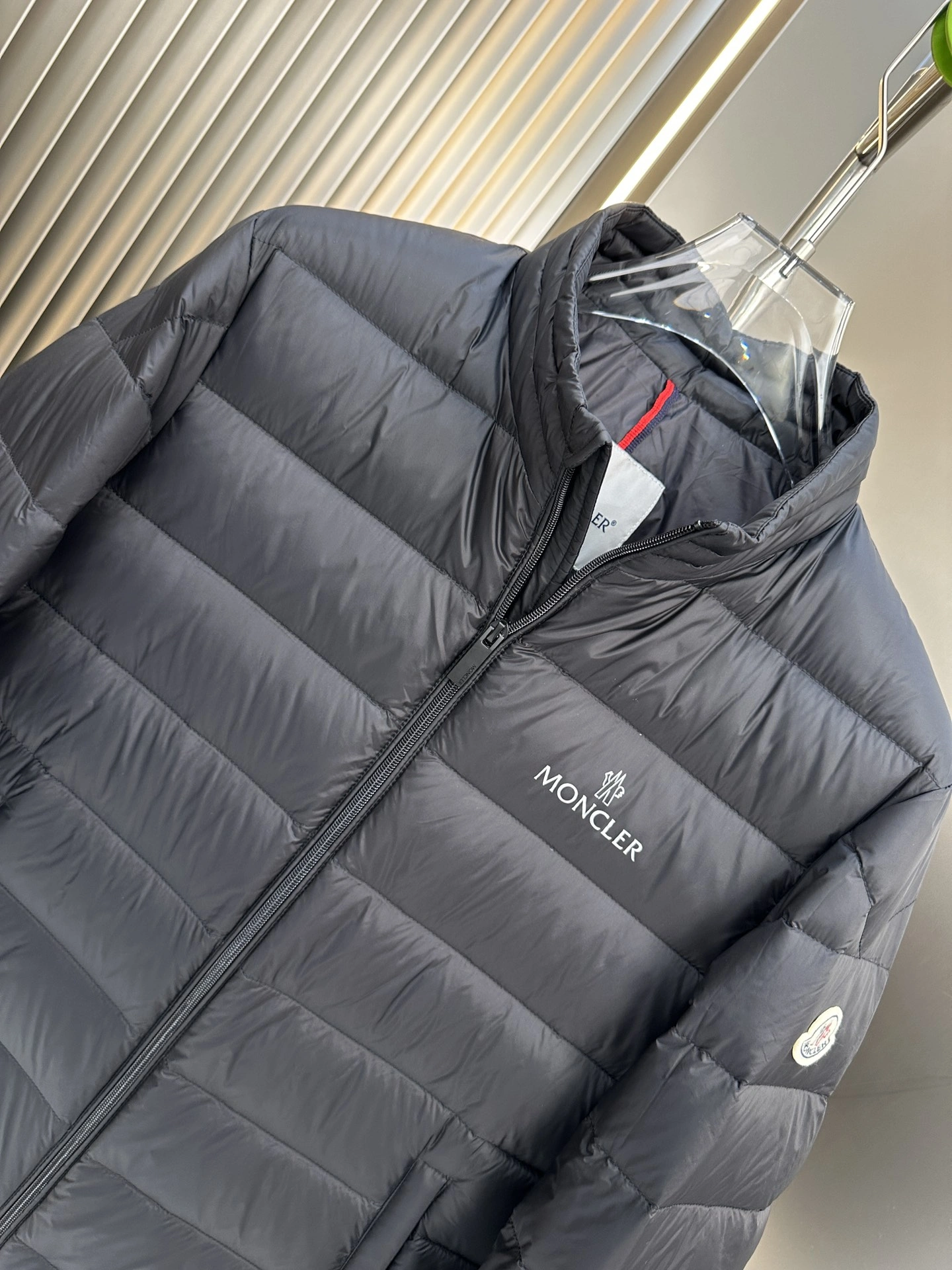 Casual Moncler Down Jackets 145805