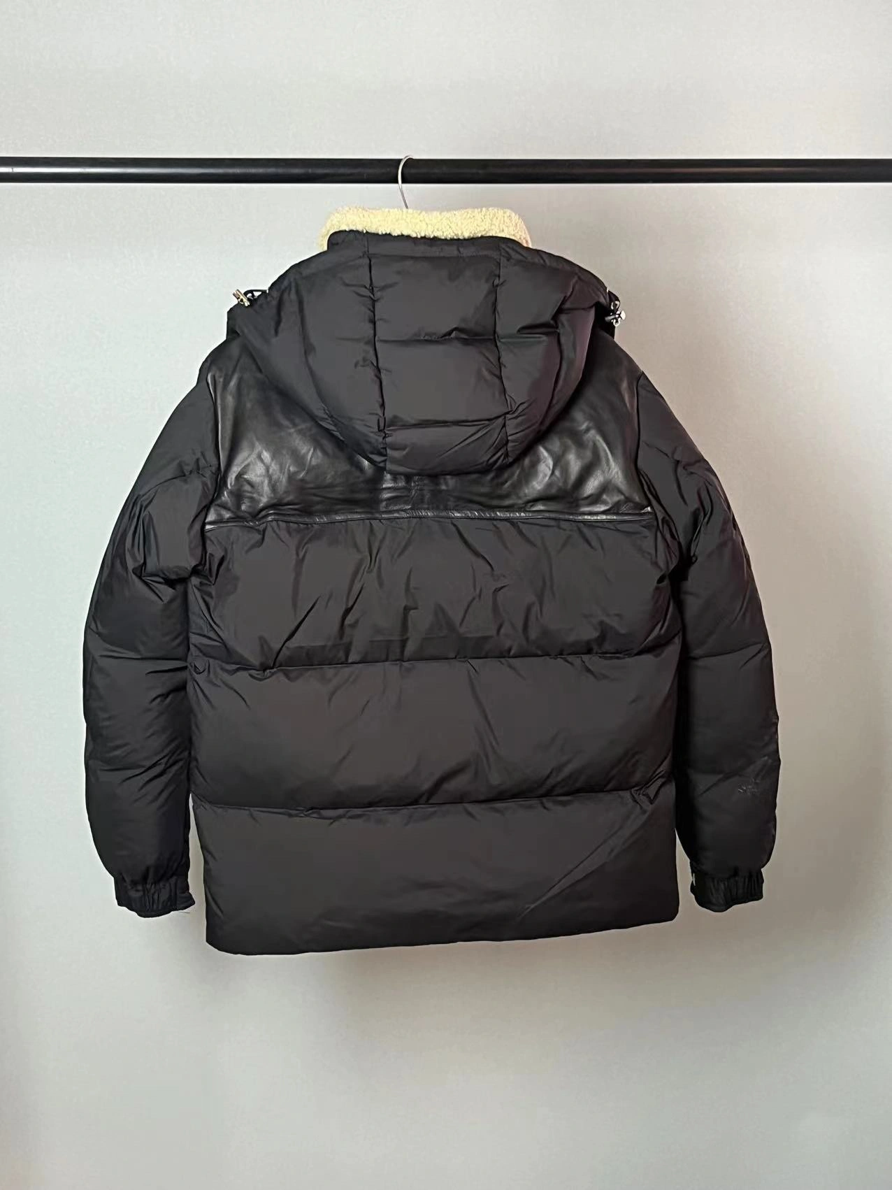 Original Moncler Down Jackets 145806