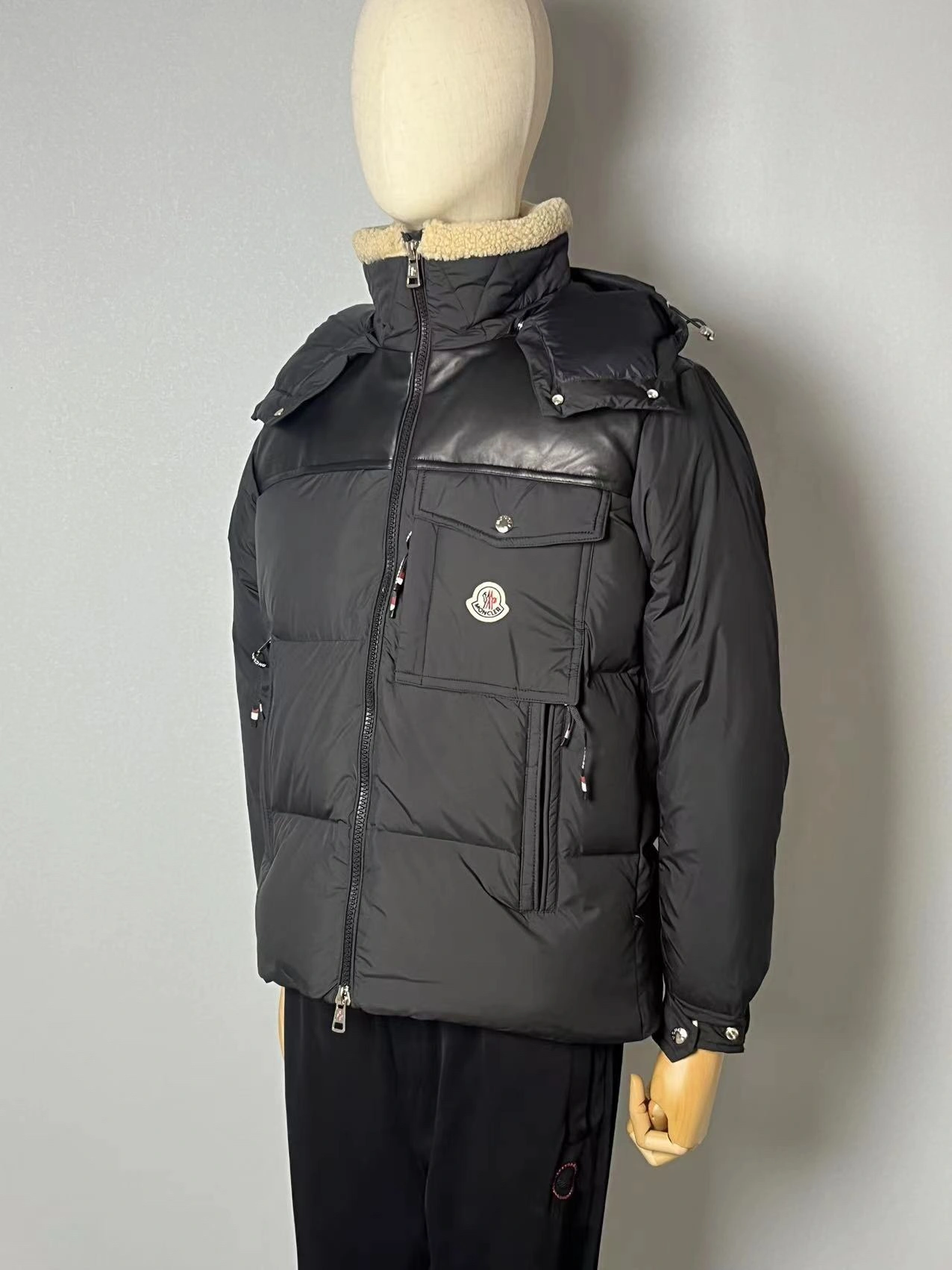 Original Moncler Down Jackets 145806