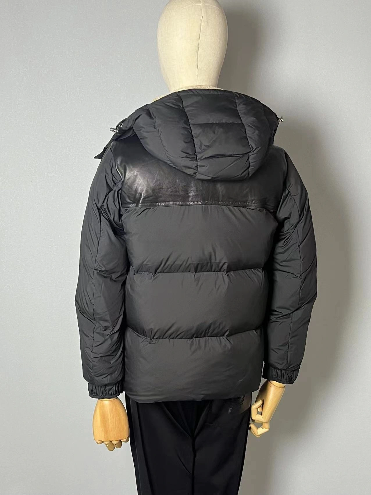 Original Moncler Down Jackets 145806
