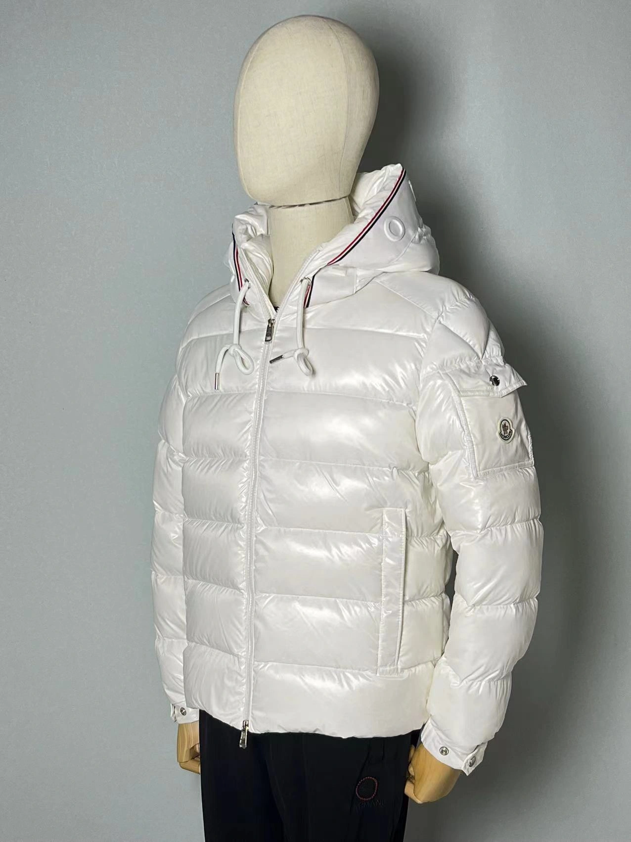 Moncler Down Jackets Sustainable 145800