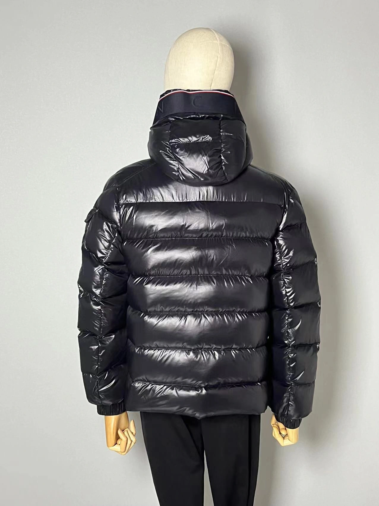 Classic Moncler Down Jackets 145804
