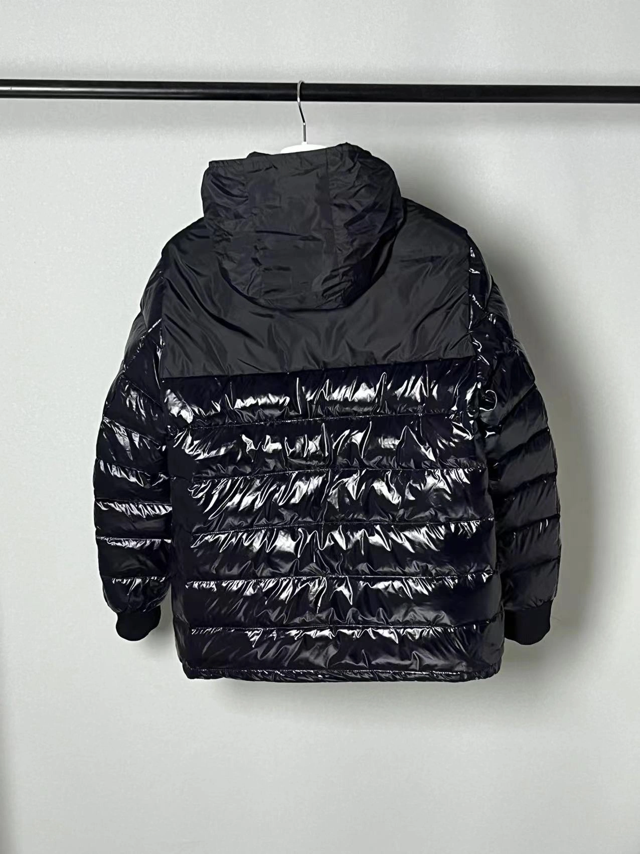 Moncler Down Jackets Elegant 145801