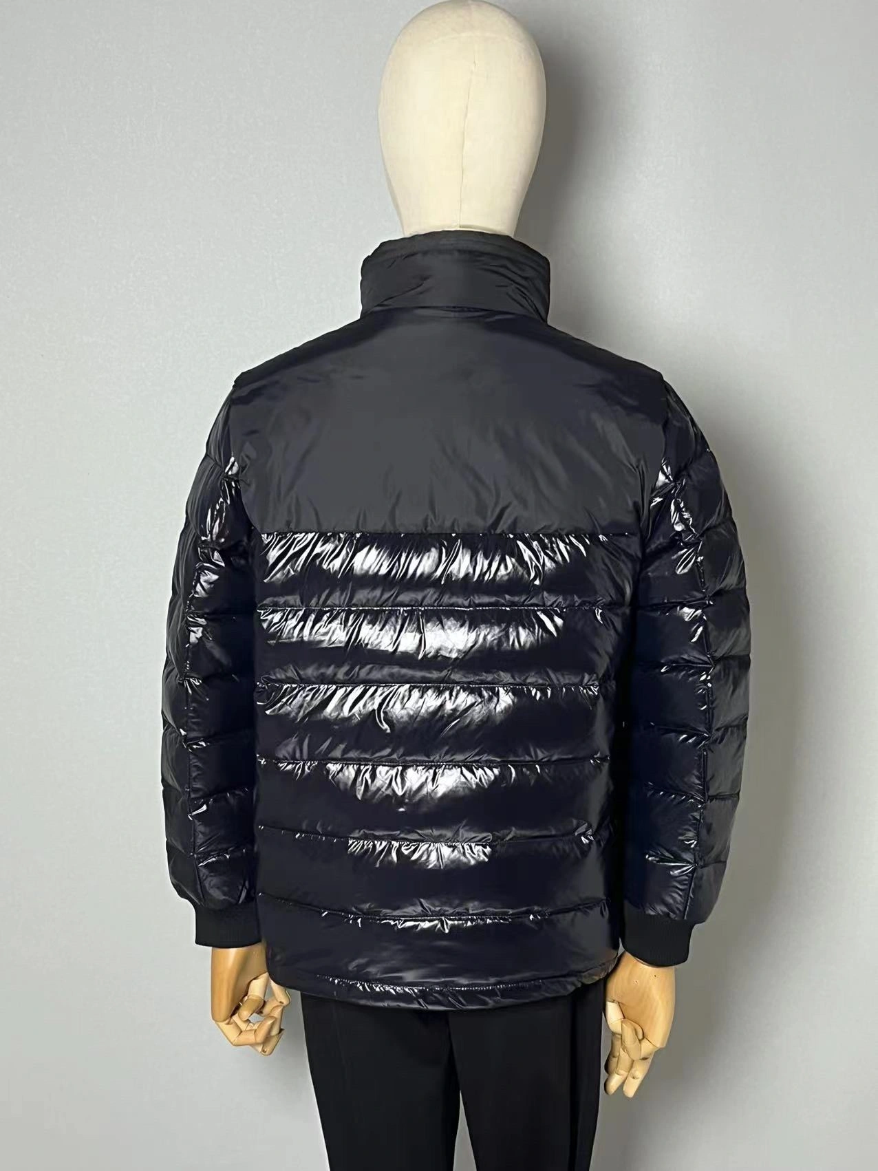 Moncler Down Jackets Elegant 145801