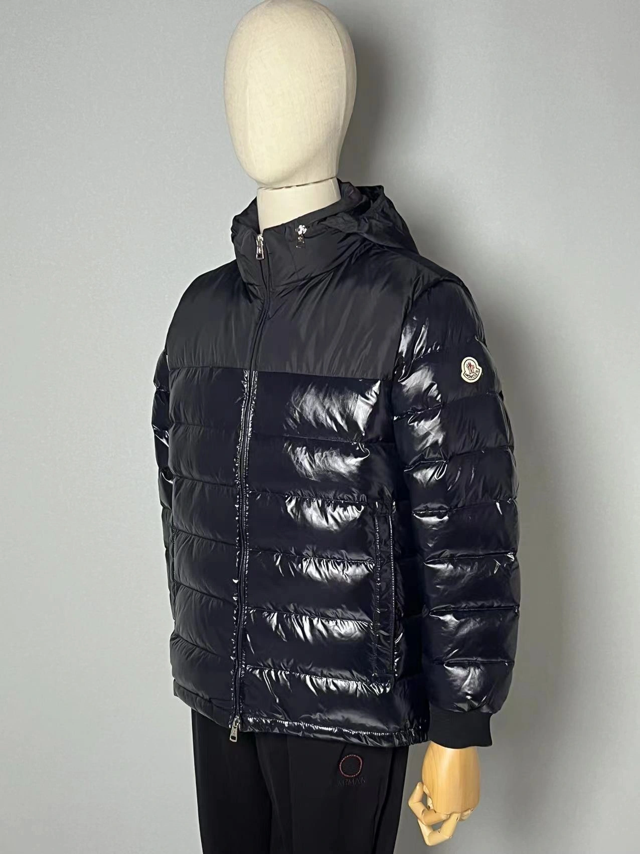 Moncler Down Jackets Elegant 145801