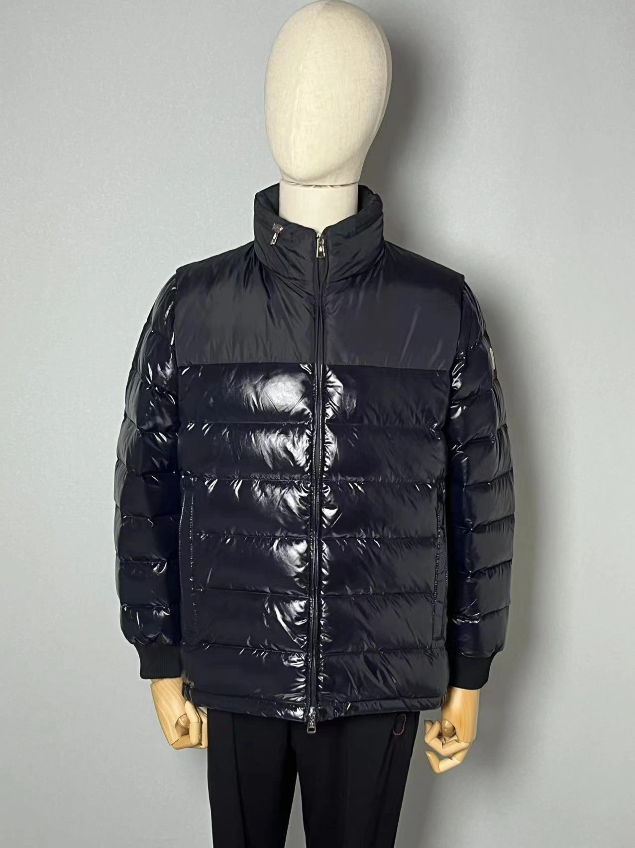 Moncler Down Jackets Elegant 145801