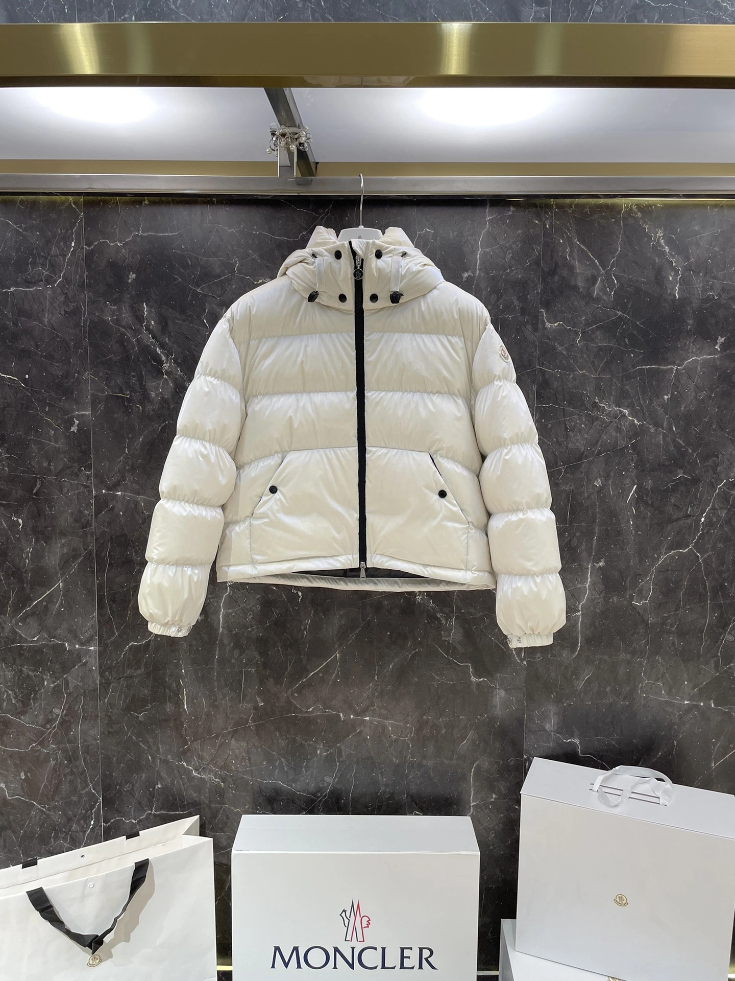 Moncler Down Jackets Lightweight 145789
