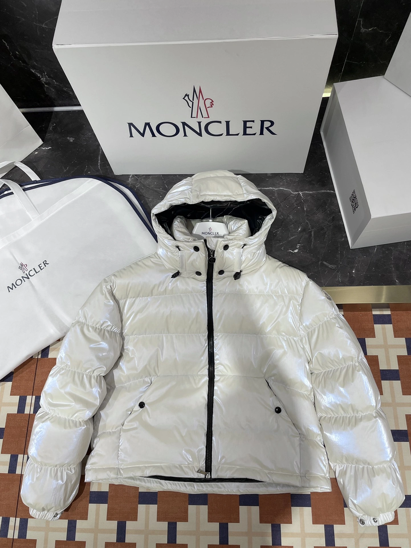 Moncler Down Jackets Lightweight 145789