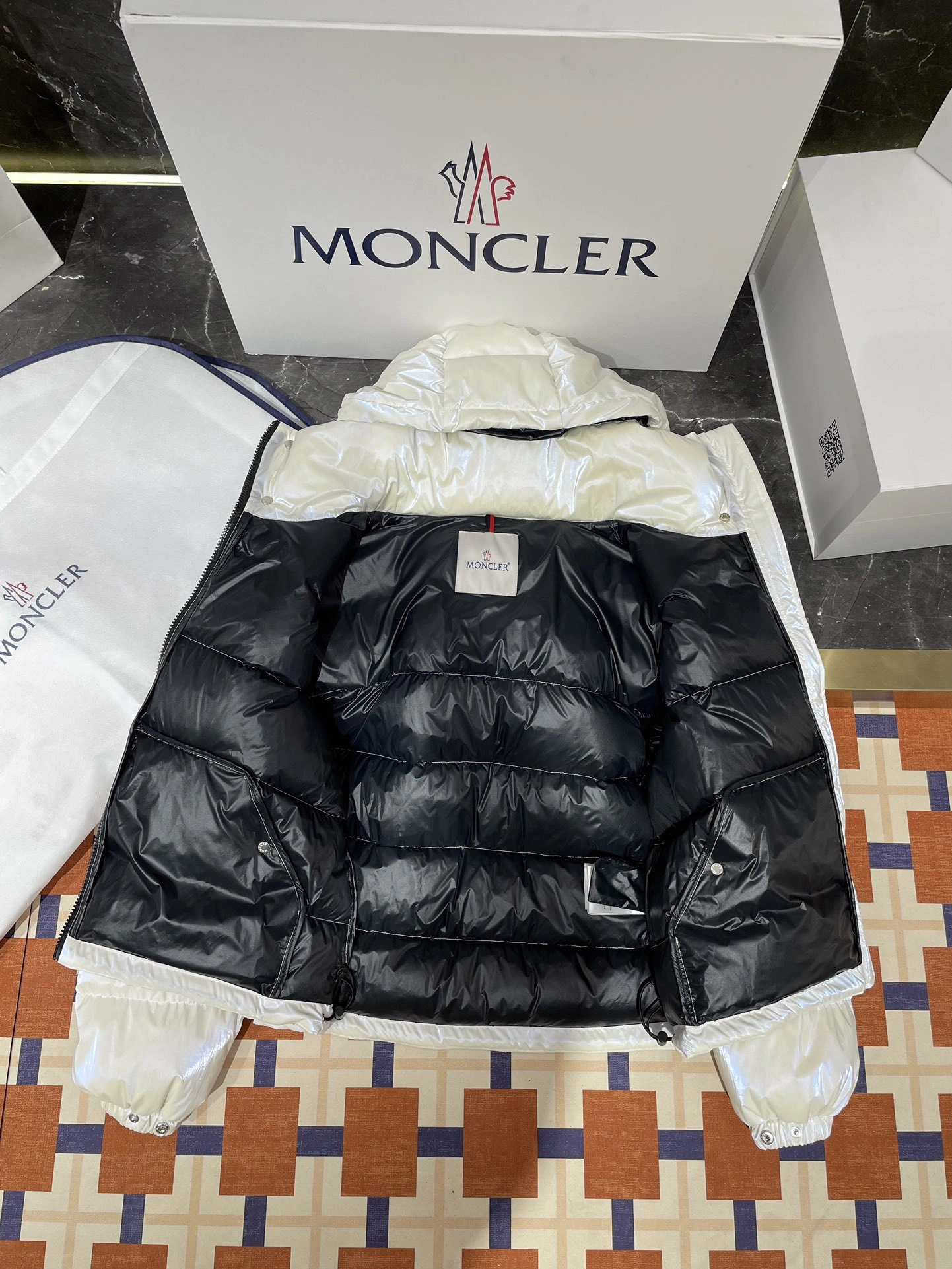 Moncler Down Jackets Lightweight 145789