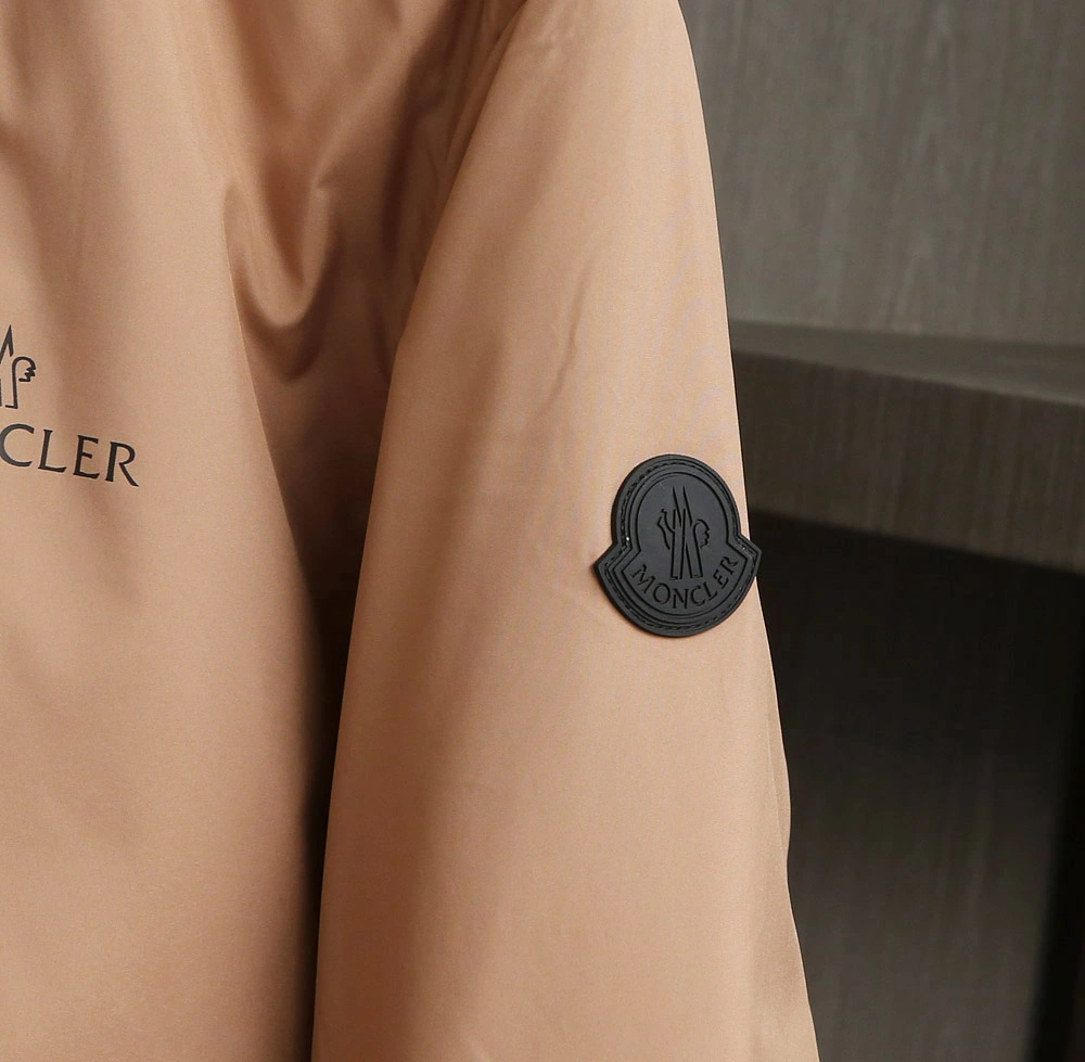 Breathable Moncler Down Jackets 145780