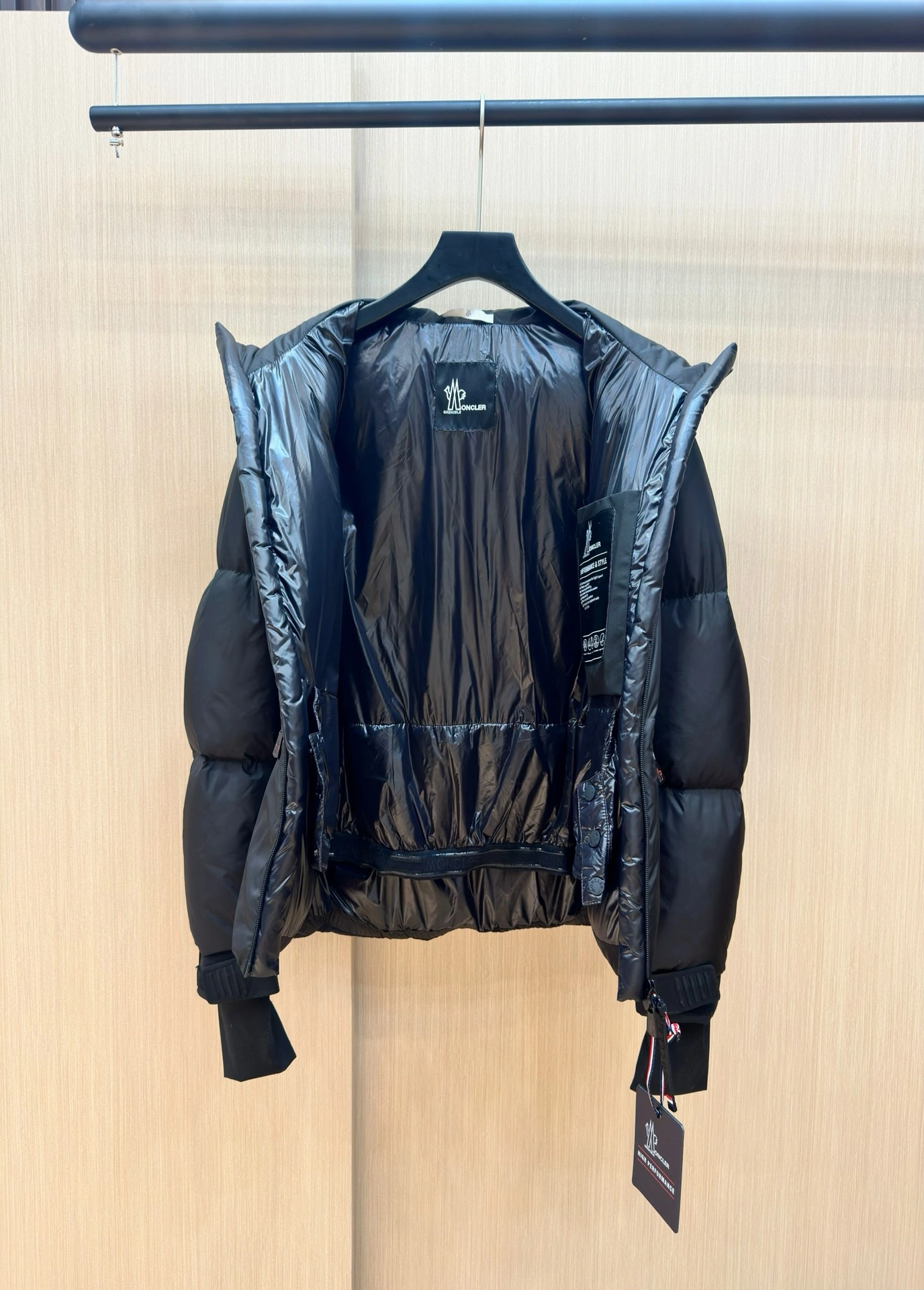 Practical Moncler Down Jackets 145792