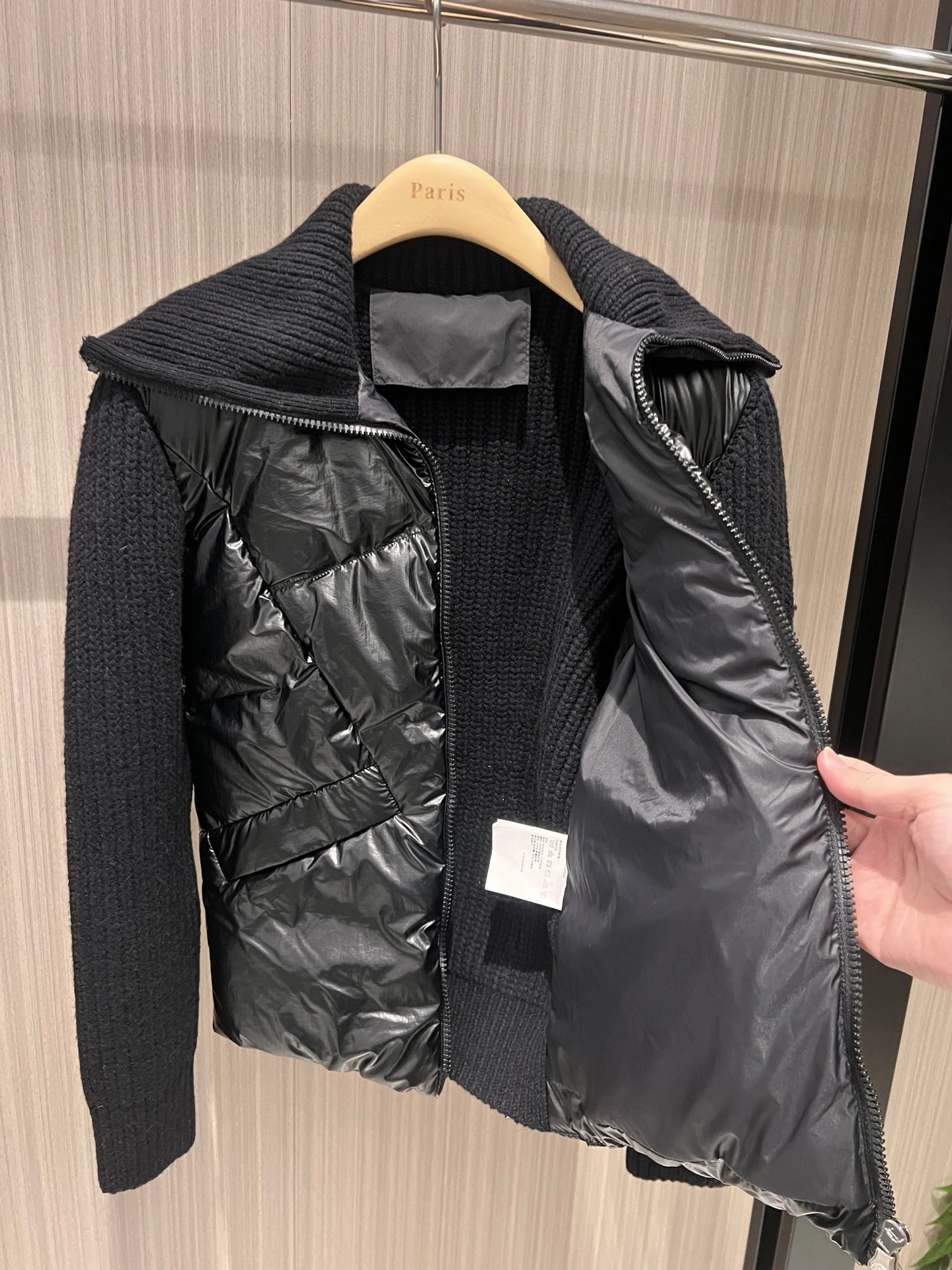 Bright Moncler Down Jackets 145778