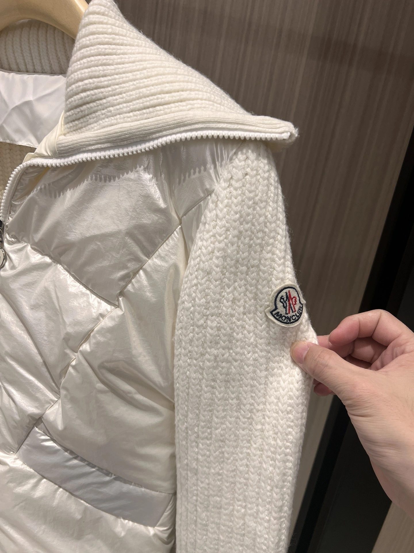Bright Moncler Down Jackets 145773
