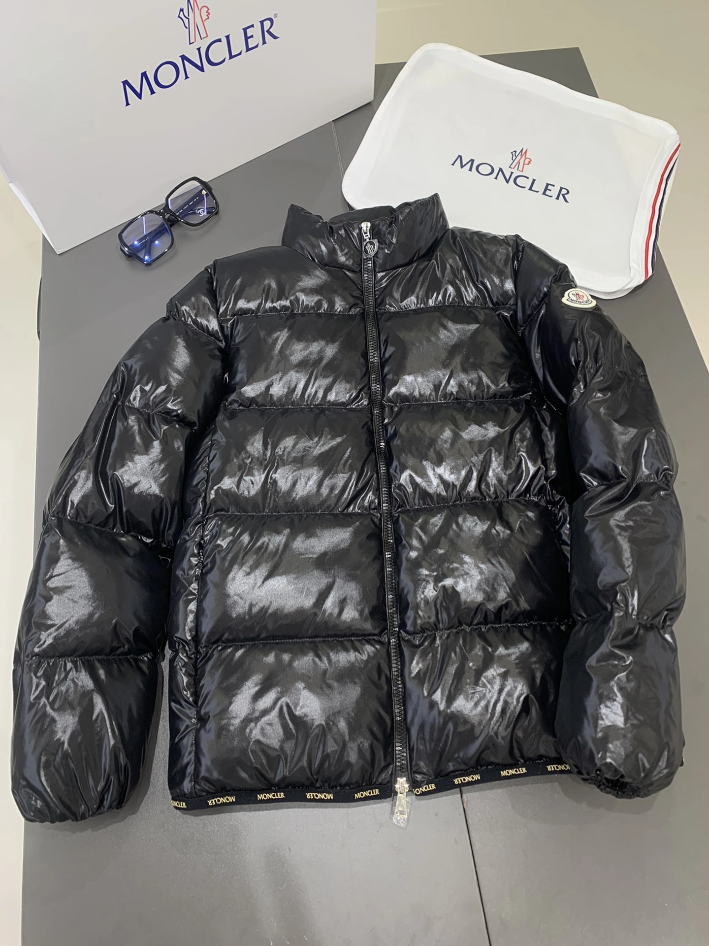 Moncler Down Jackets Fashionable 145781