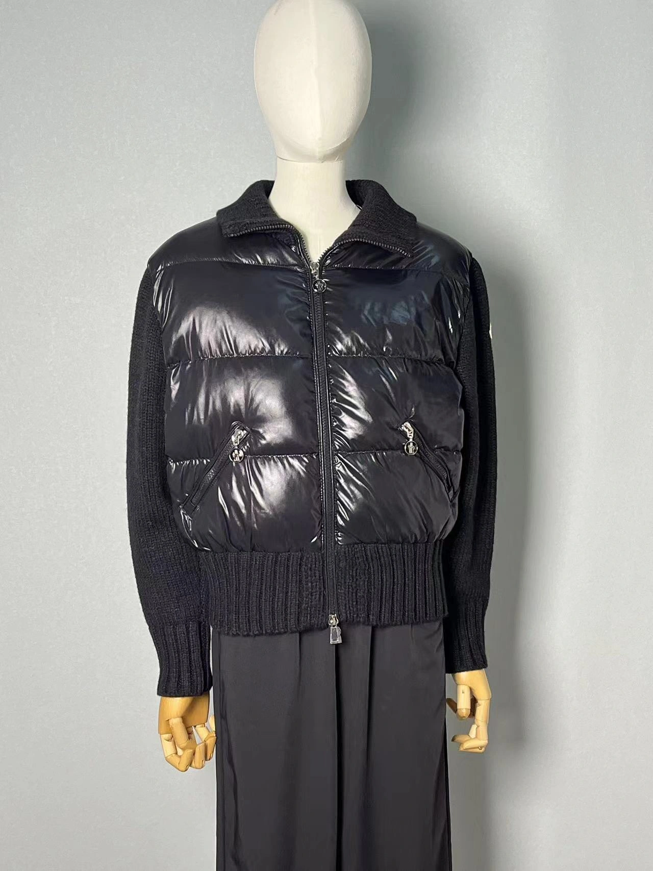 Moncler Down Jackets OnTrend 145808