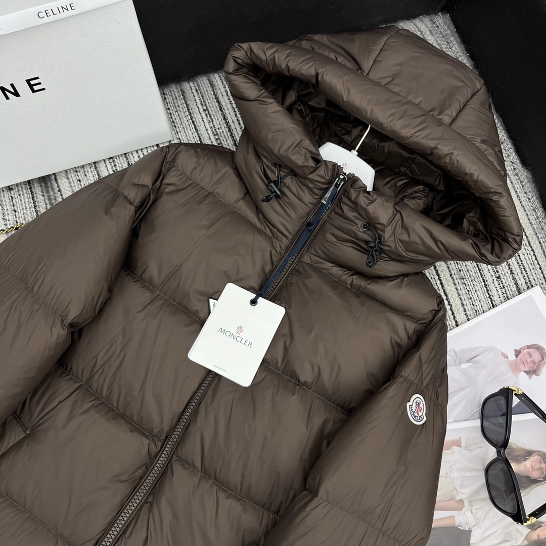 Attractive Moncler Down Jackets 145770