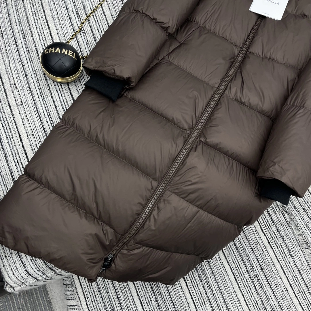 Attractive Moncler Down Jackets 145770