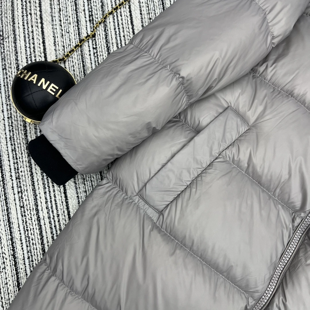 Contemporary Moncler Down Jackets 145767