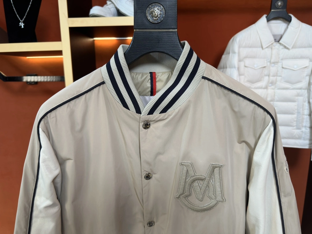 Attractive Moncler Down Jackets 145764