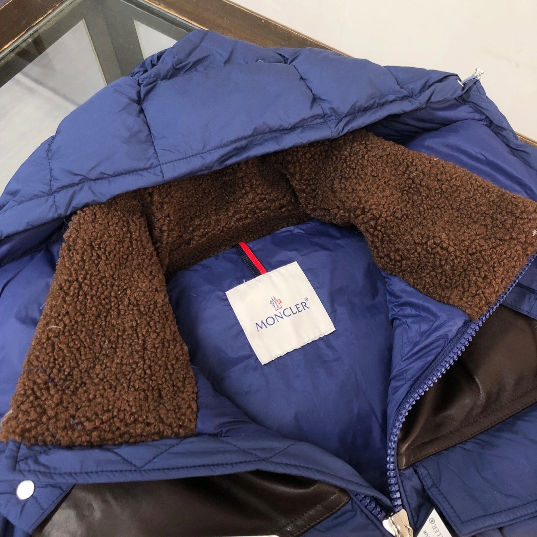WaterResistant Moncler Down Jackets 145774