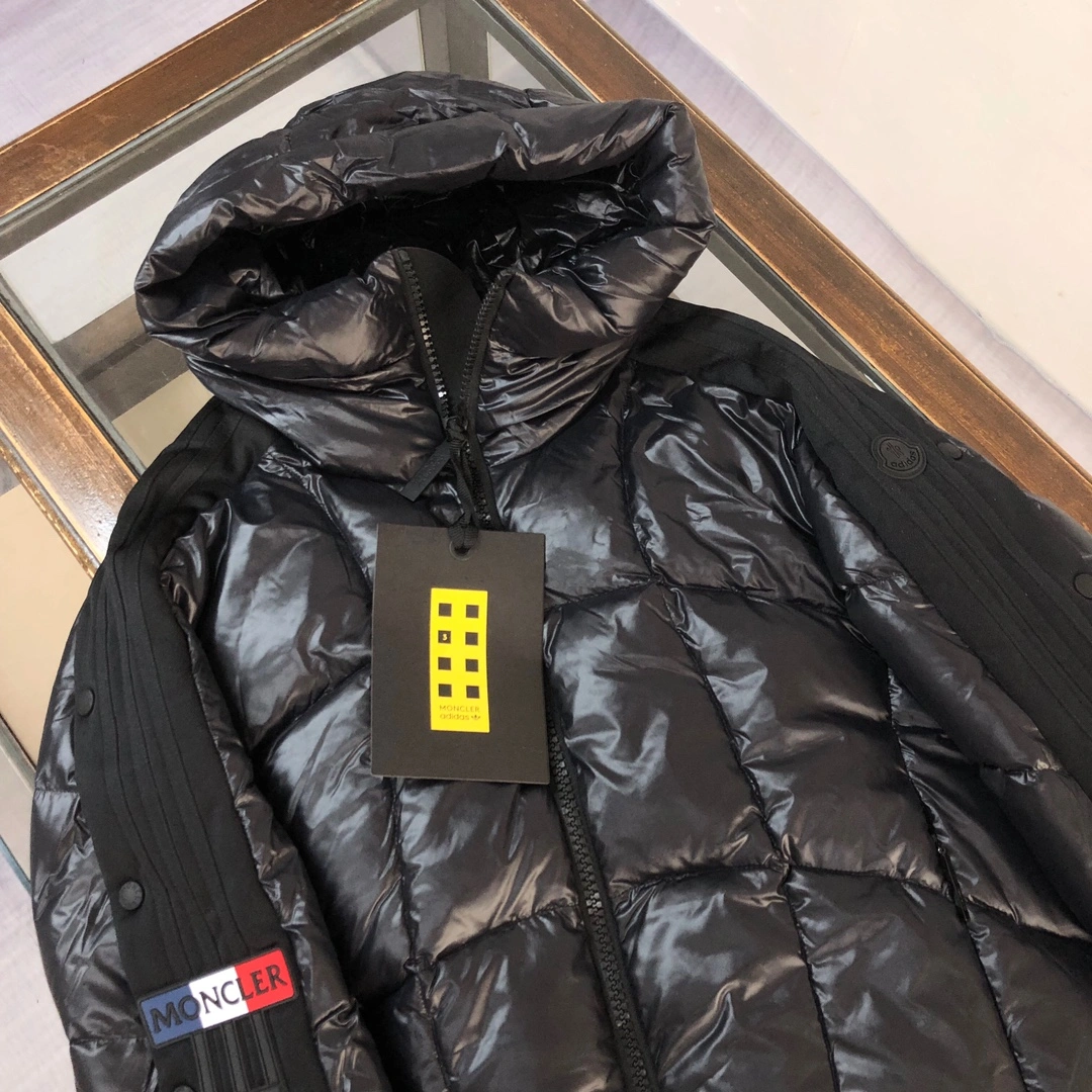 TravelReady Moncler Down Jackets 145761