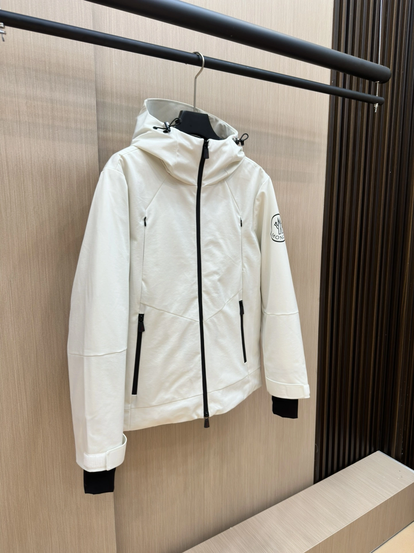 SoftTouch Moncler Down Jackets 145747