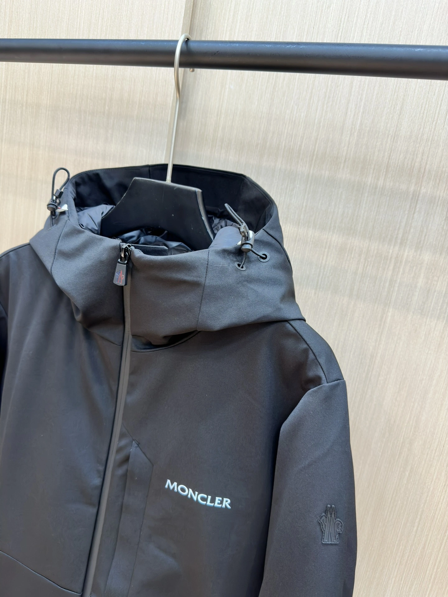 NewStyle Moncler Down Jackets 145760