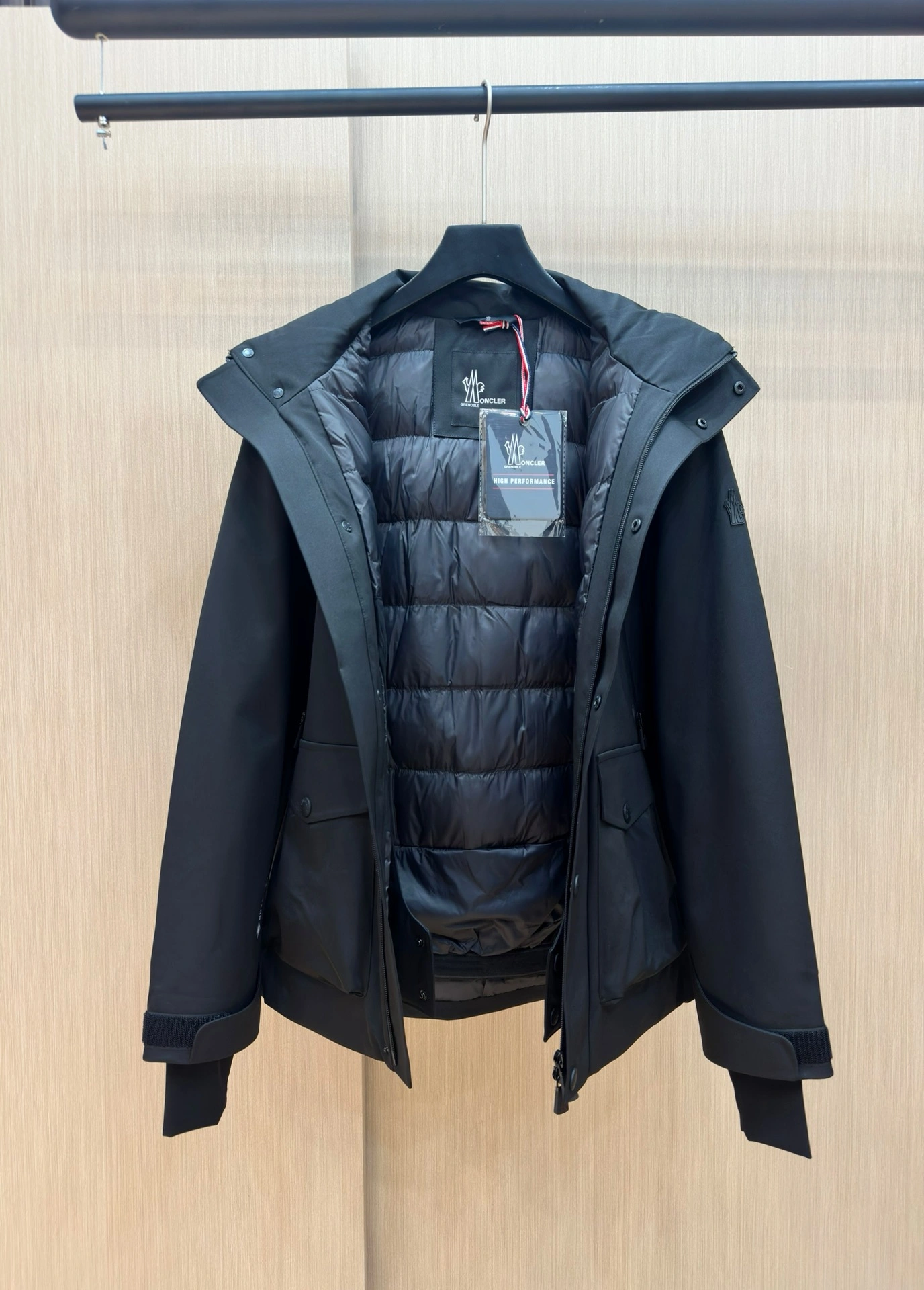 Moncler Down Jackets Contemporary 145752