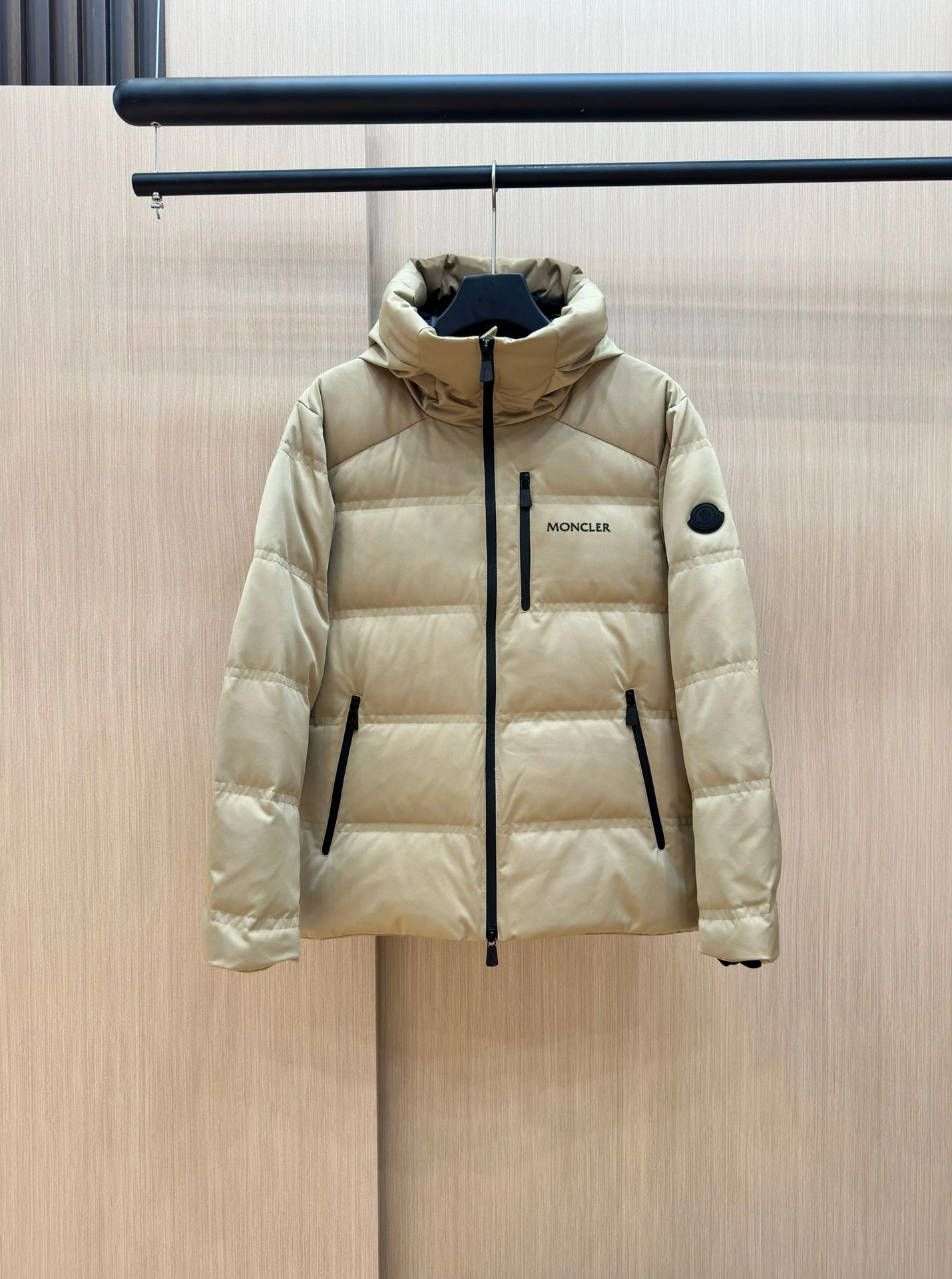Seasonal Moncler Down Jackets 145757