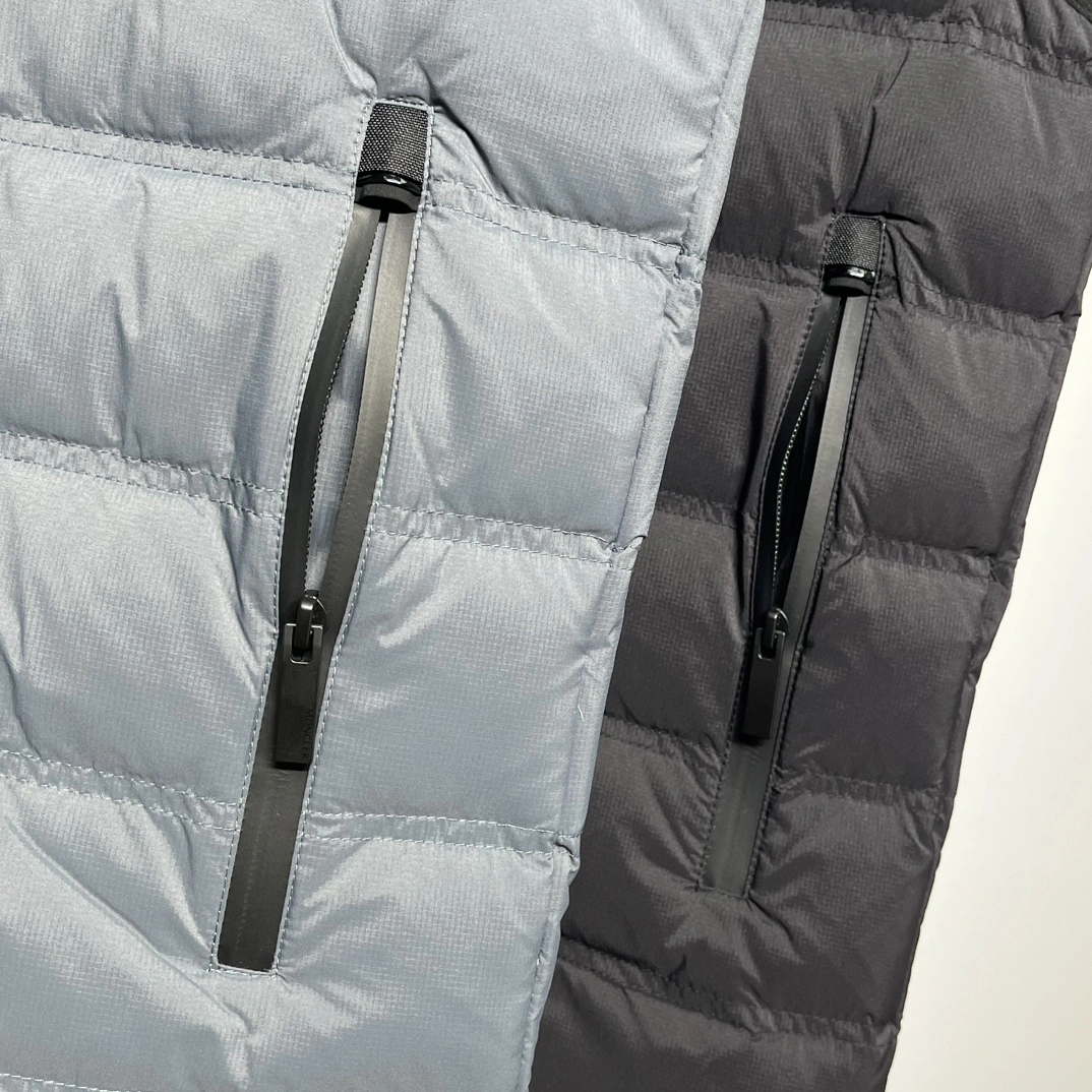 Moncler Down Jackets Minimalist 145754