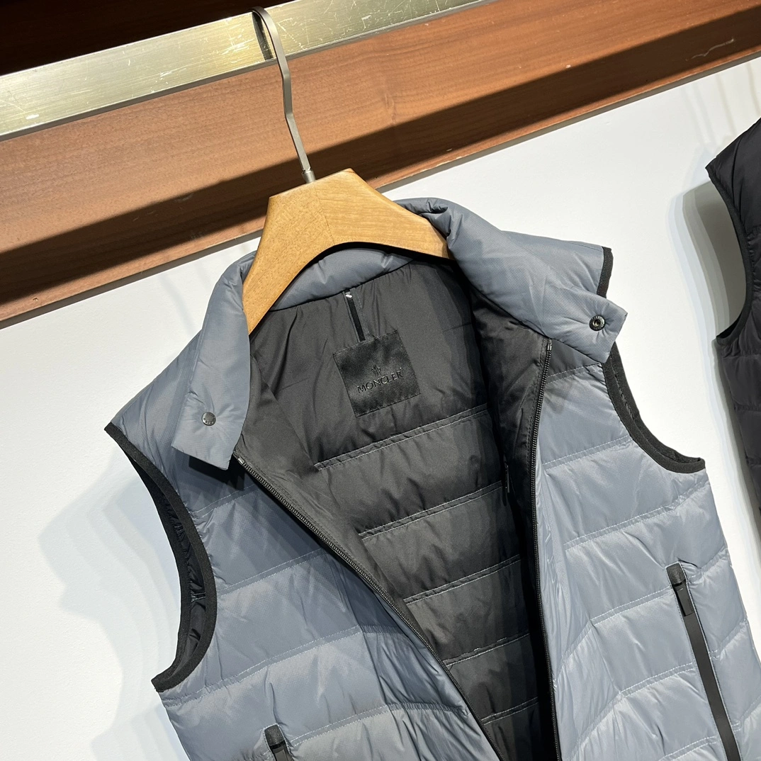 Moncler Down Jackets Minimalist 145754