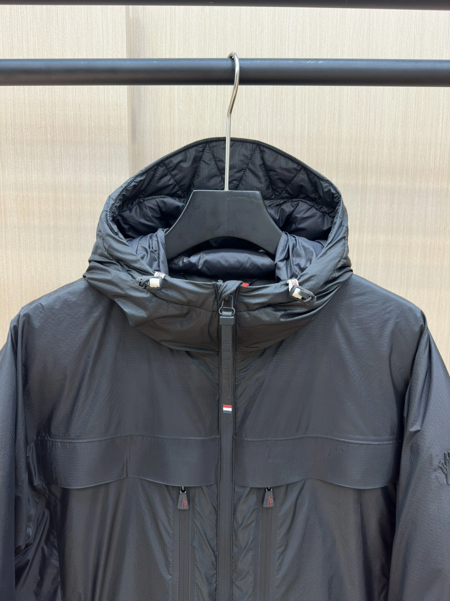Moncler Down Jackets FastDry 145742