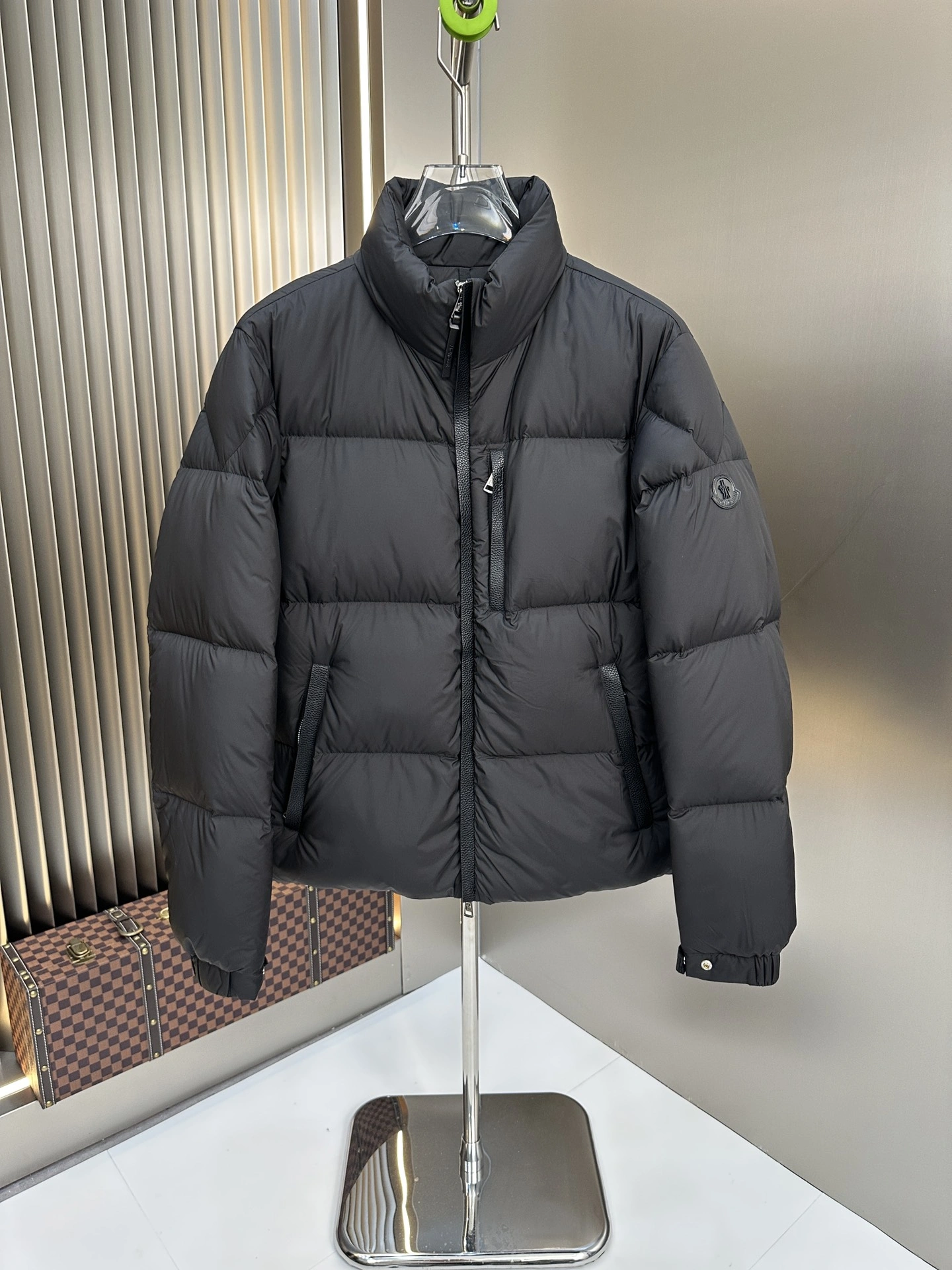 TechFriendly Moncler Down Jackets 145746
