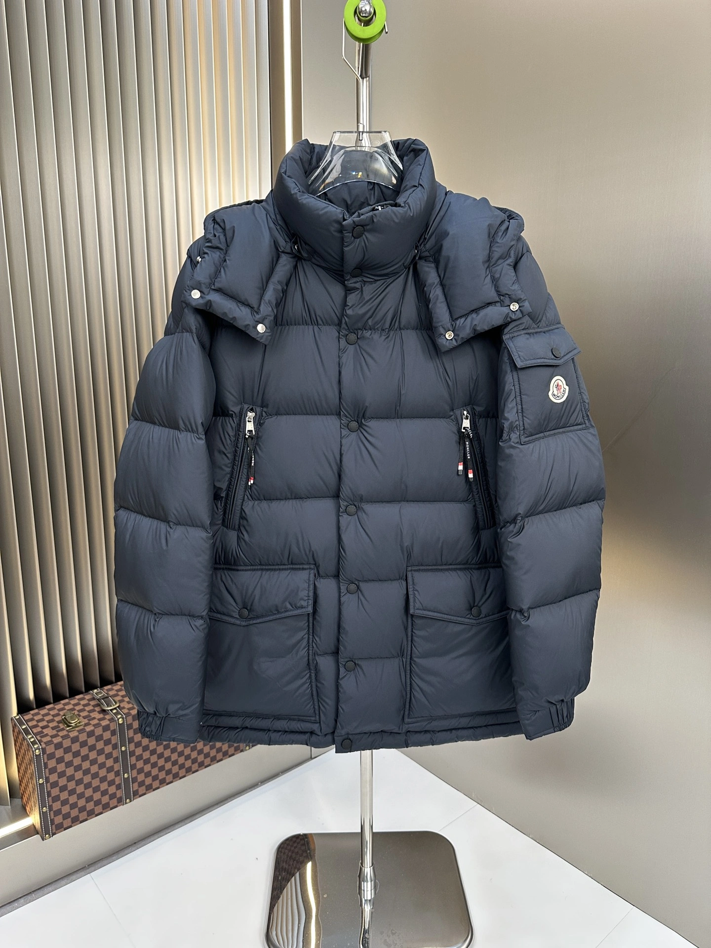 Attractive Moncler Down Jackets 145741