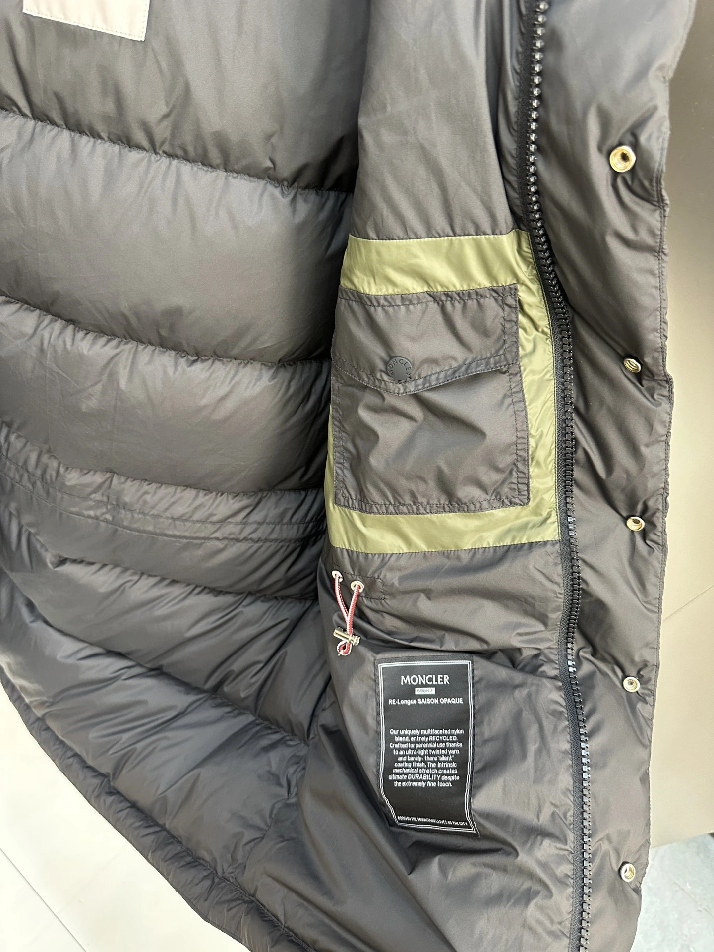 Attractive Moncler Down Jackets 145741