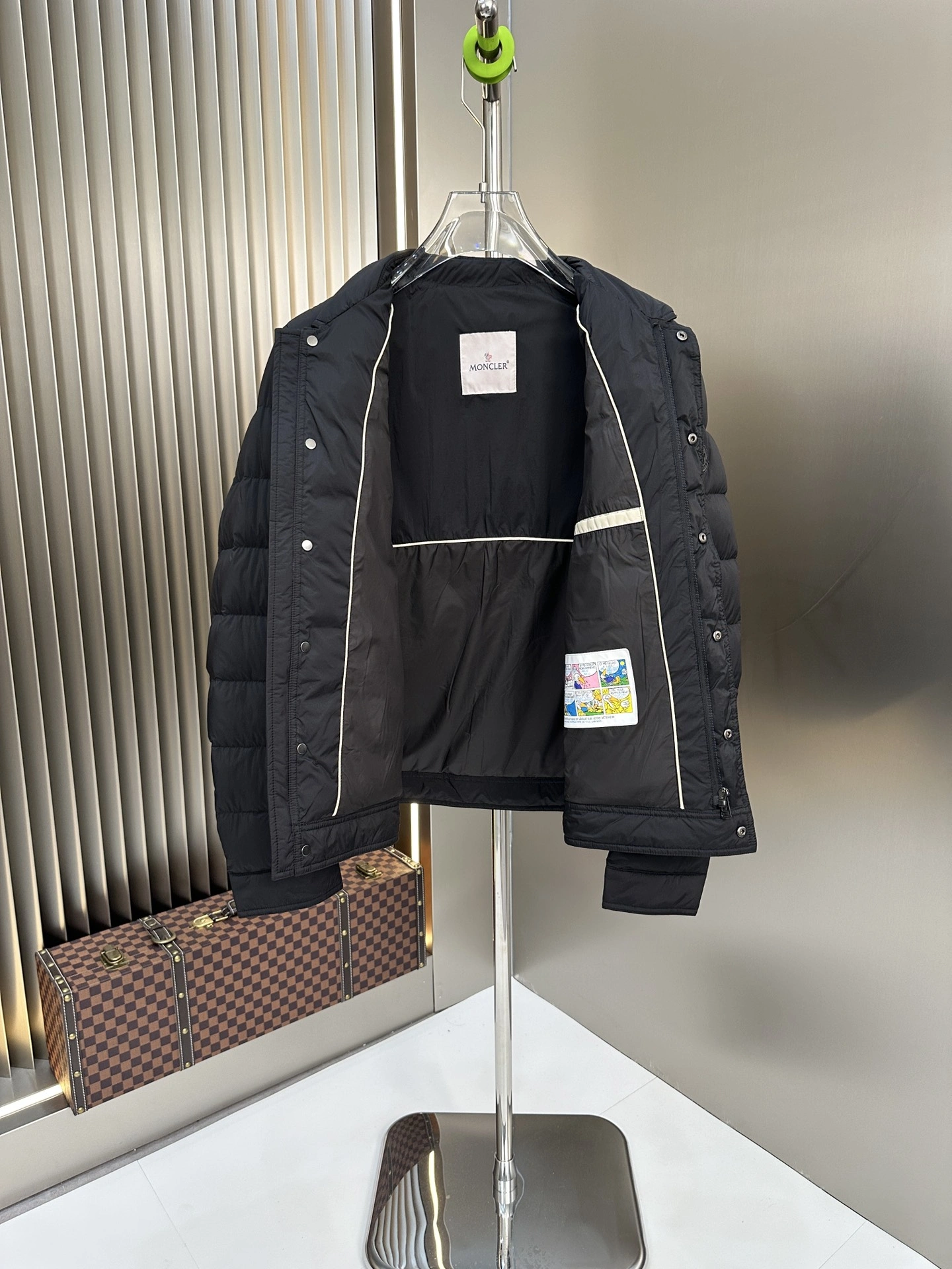 Upgraded Moncler Down Jackets 145734