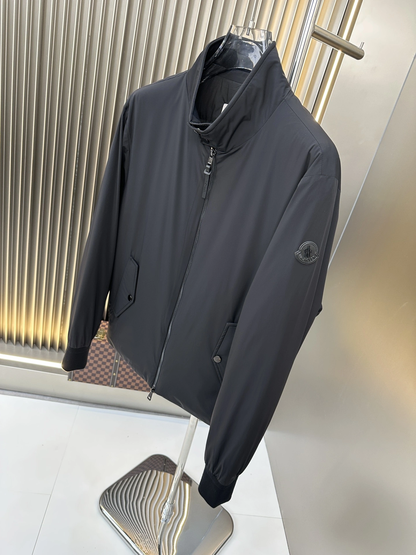 HighQuality Moncler Down Jackets 145739