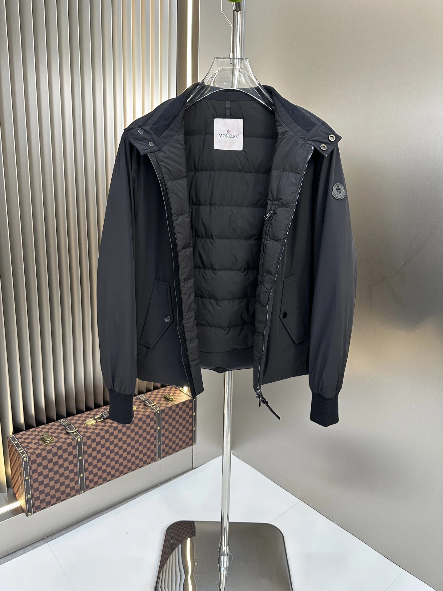 HighQuality Moncler Down Jackets 145739